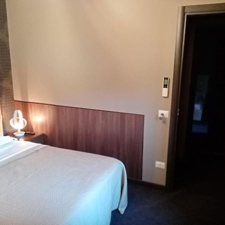 Romeo House Hotel Верона Екстериор снимка