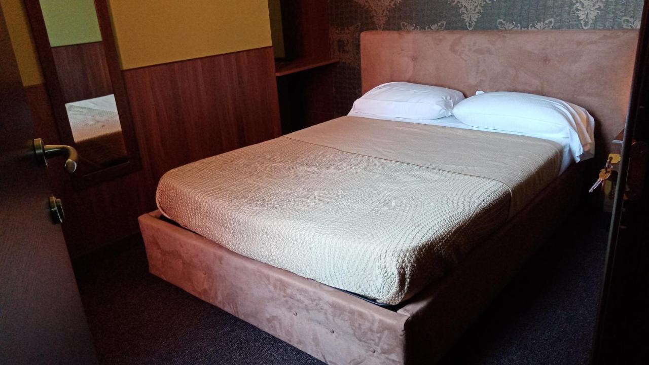 Romeo House Hotel Верона Екстериор снимка